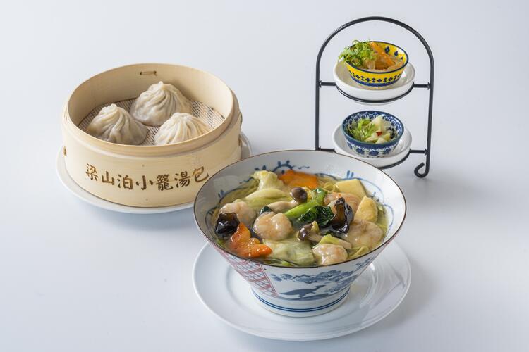 ランチはセットメニューもあり