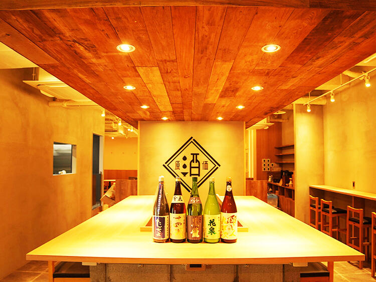 系列）日本酒を武器に様々な業態を展開