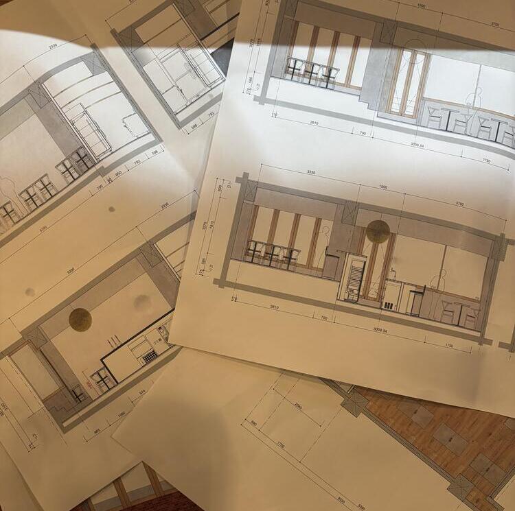 お洒落で落ち着く店内に✨️ただいま工事中
