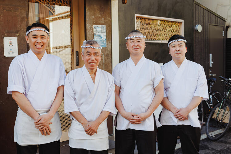高級焼鳥の元祖『鳥よし』で働きませんか？