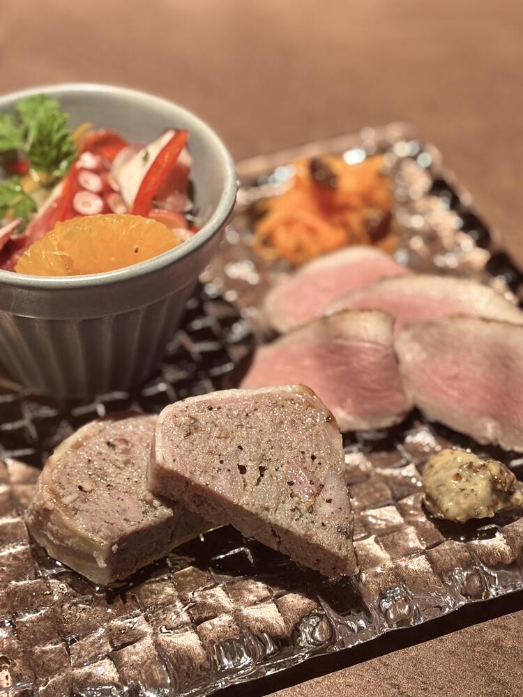 　　　　　　洛北鹿モモのステーキ