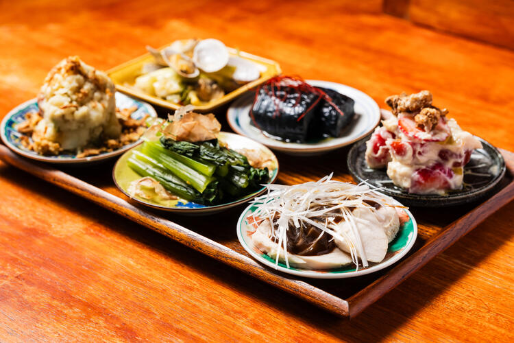 上質な食材を使った小皿料理！