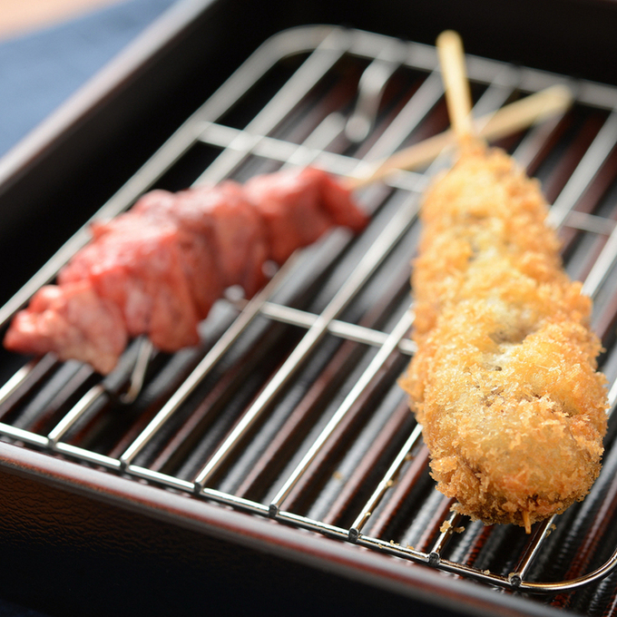素材からこだわった上質な串カツです☆