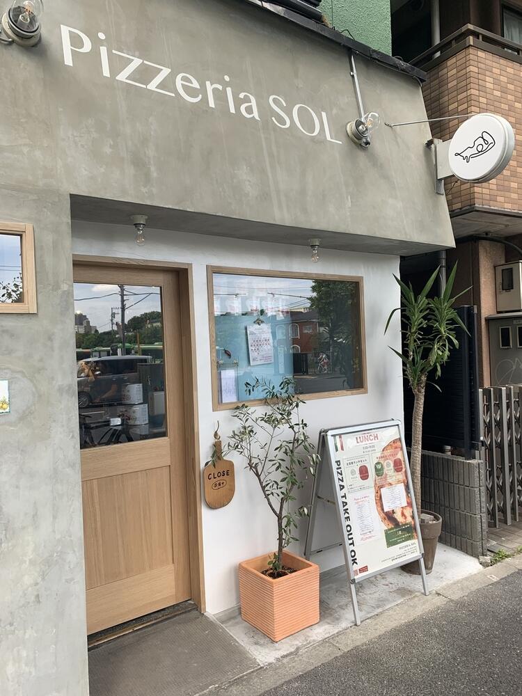 髪型・ひげ・ピアス自由！