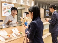 簡単な調理と接客販売をお願いします！
