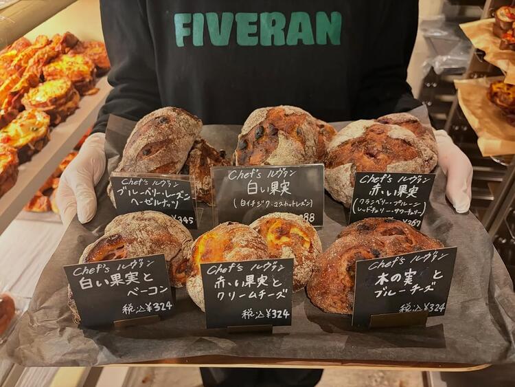 厳選した国産小麦を使用しています