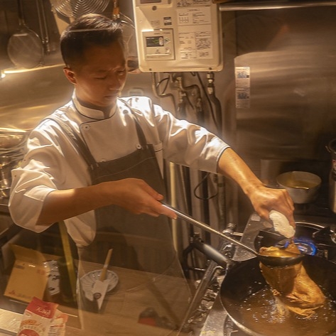 著名料理人・徐伯春が料理を監修