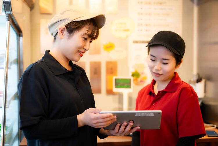チームワーク抜群！20〜30代活躍中