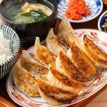 【人材紹介求人】焼き鳥･やきとん･餃子 つる福の詳細画像4