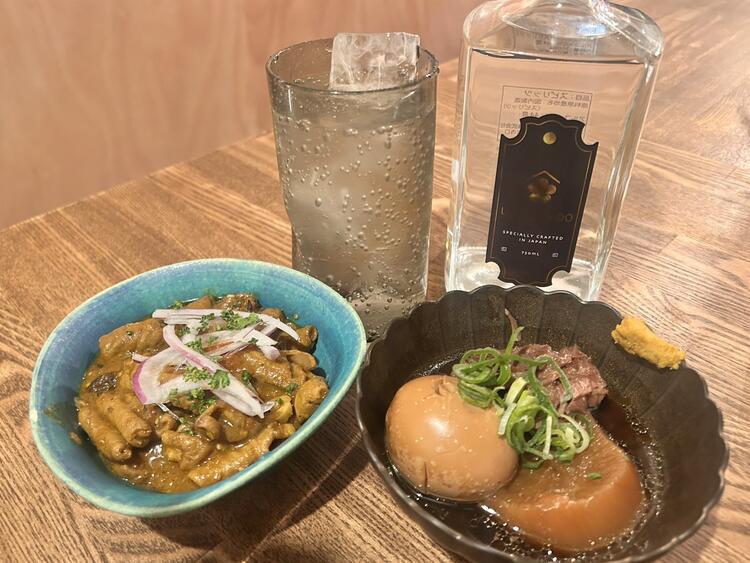 看板メニューのカレーとおでん♪