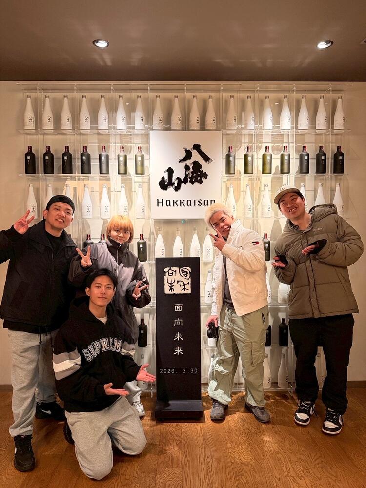 酒蔵見学や社員旅行も。