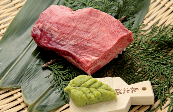 精肉店直営の厳選黒毛和牛を提供✨