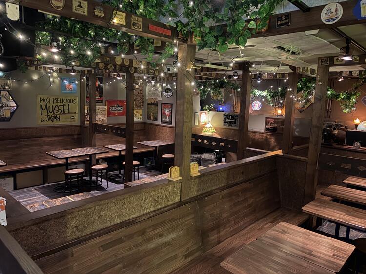 世界各国のビールが大集結した人気店