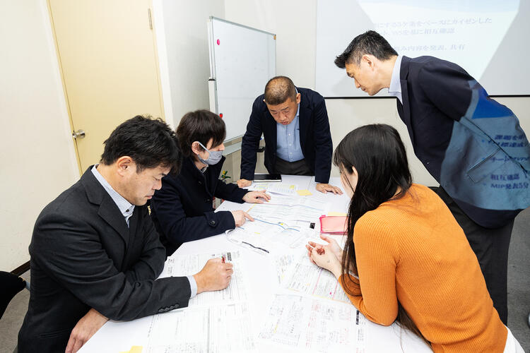 定期的に集合してリーダー研修も実施◎