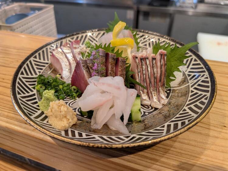 看板商品！鮮度抜群の刺身盛り合わせ
