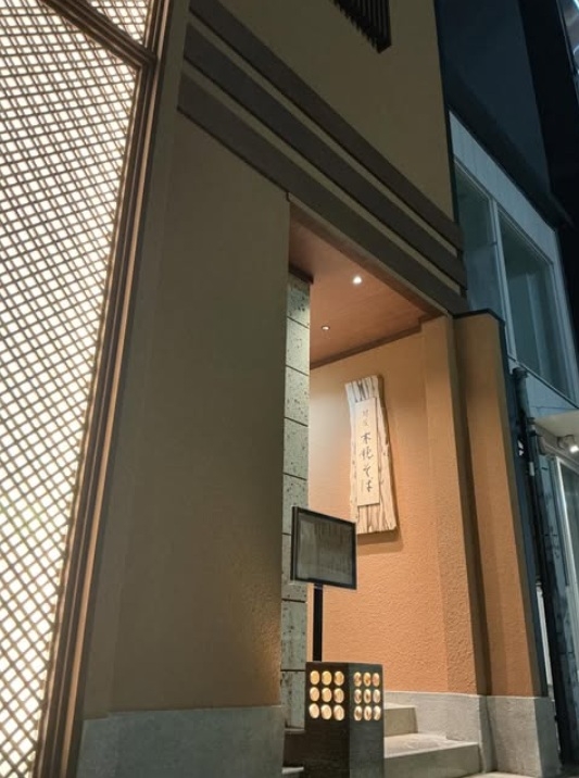東銀座駅から徒歩3分で通勤しやすい♪