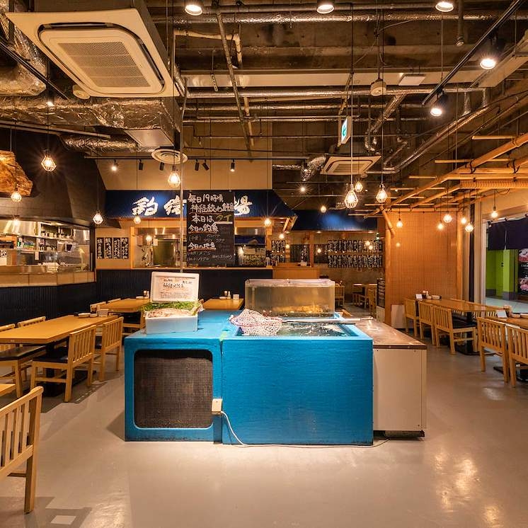 飲食って楽しい！が実感できるお店★