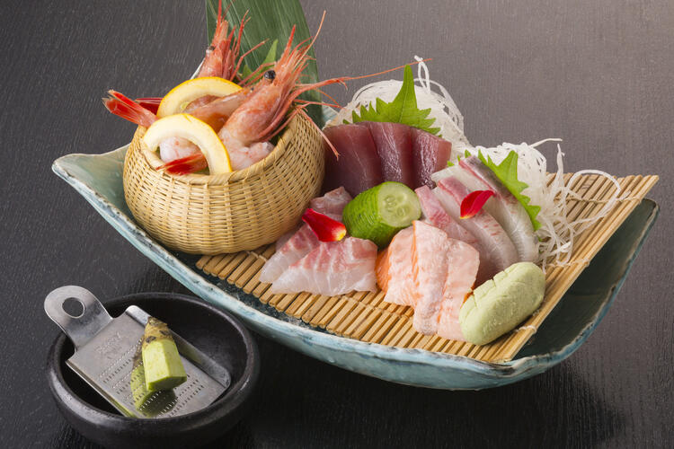 髪色やネイルなどおしゃれ自由！
