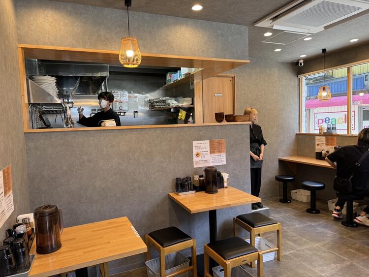 飲食経験が1年以上ある方を積極採用中★