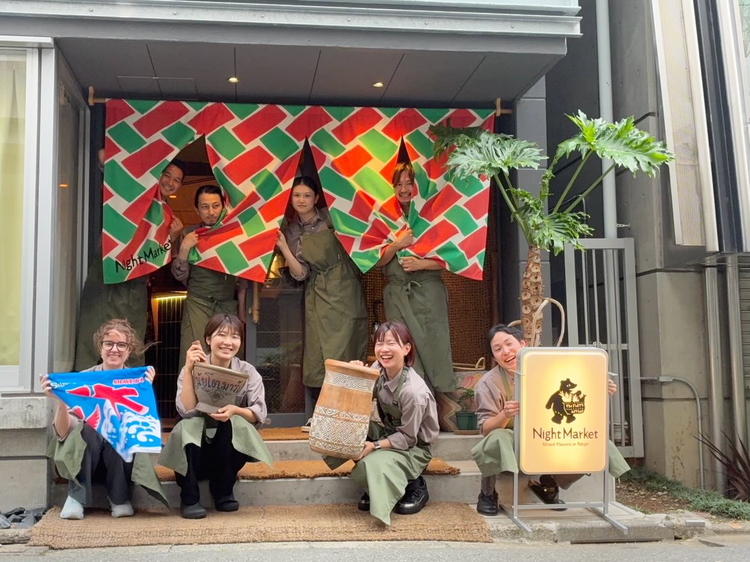 笑顔溢れるスタッフによる明るいお店です！