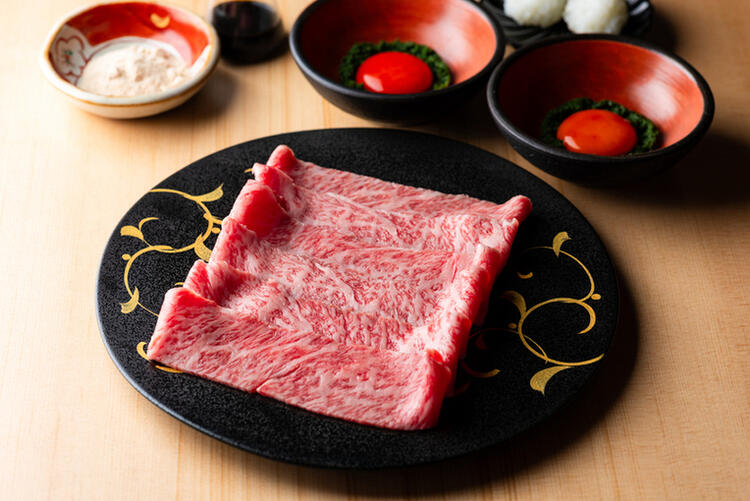 厳選したA5ランクの九州黒毛和牛をご提供