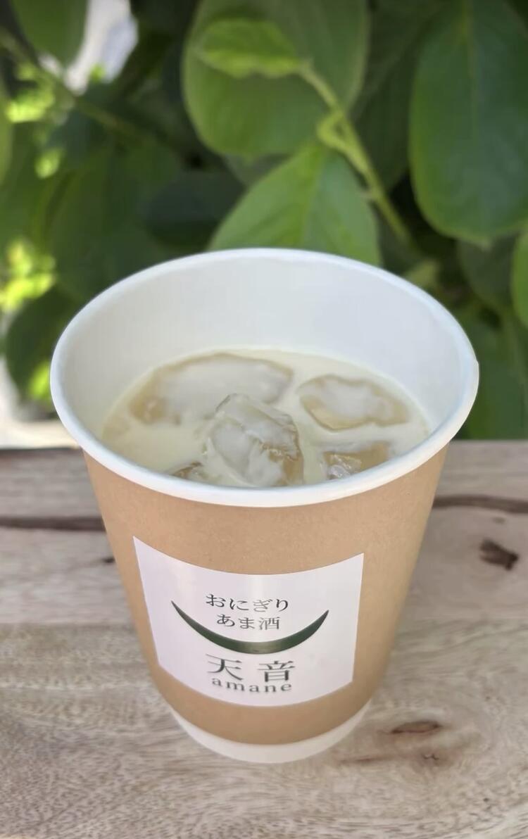 店内で仕込む優しい甘さの甘酒