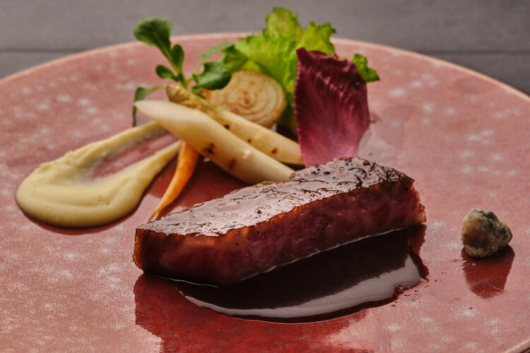 「博多フレンチジャポネ料理」を提供♪
