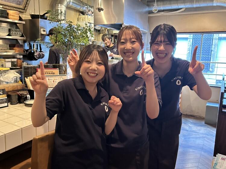 気さくで元気の良いスタッフばかり♪