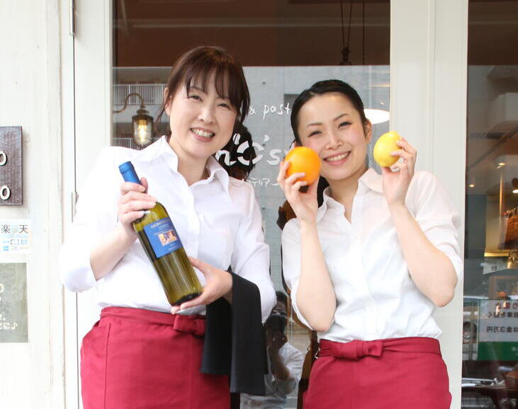 ランチスタッフも募集中♪