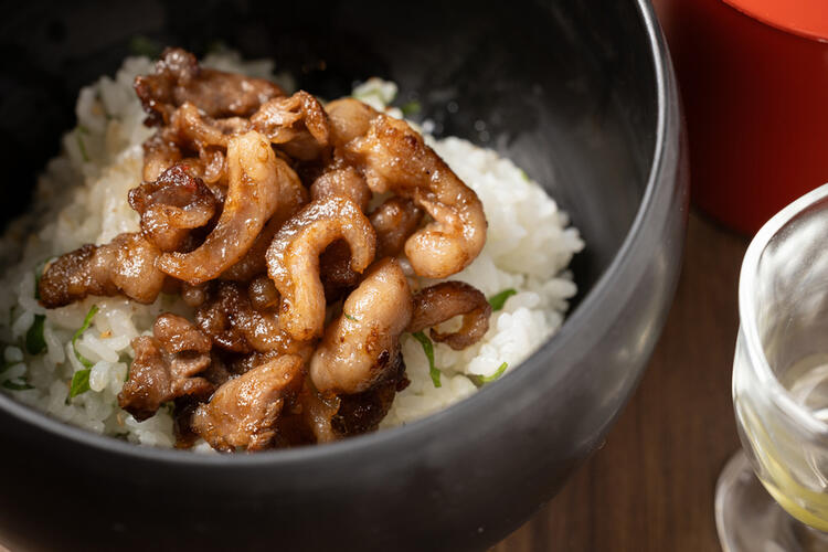 牛肉のひつまぶしも名物