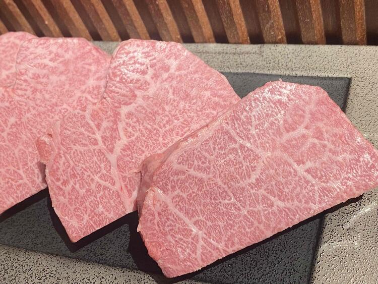 A5宮崎牛のサーロインとヒレ
