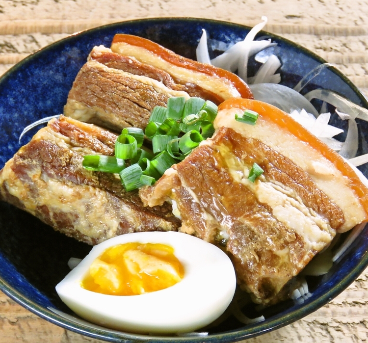 定番おつまみで一杯♪