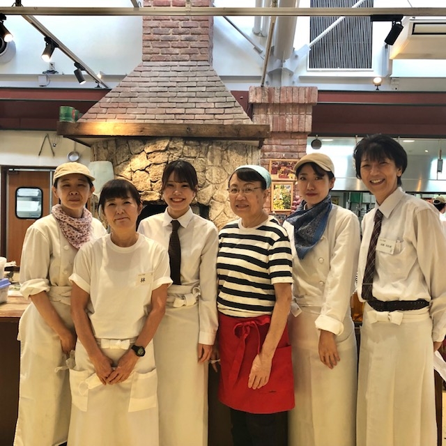 笑顔とチームワークがあふれる職場です。