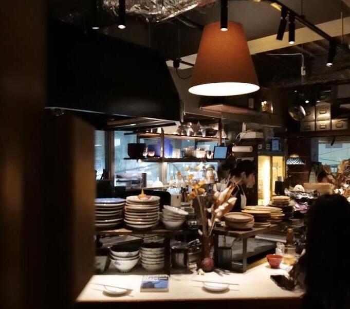 店内はカルチャーな要素がびっしり！
