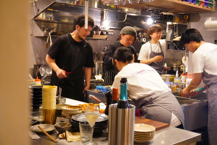 スタッフ同士の距離感が近くアットホーム◎