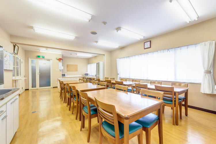 ドーミー高島平　食堂