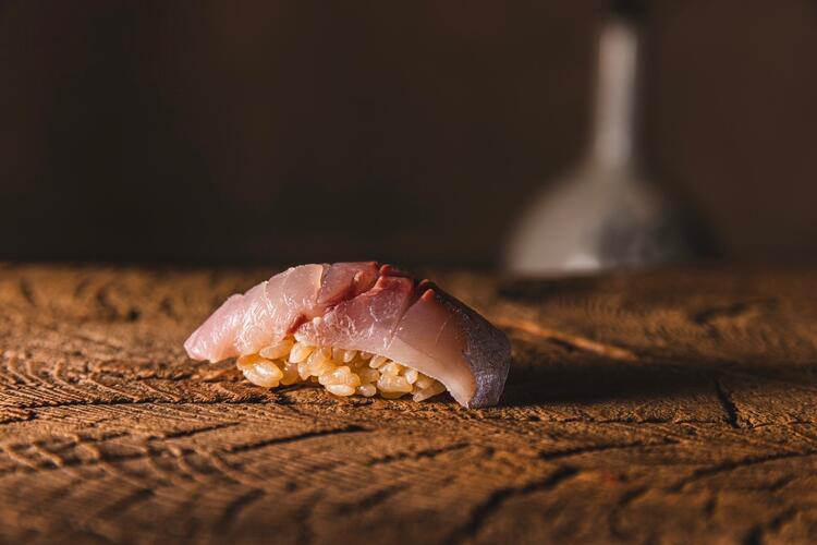 毎朝仕入れる新鮮な魚介を使用