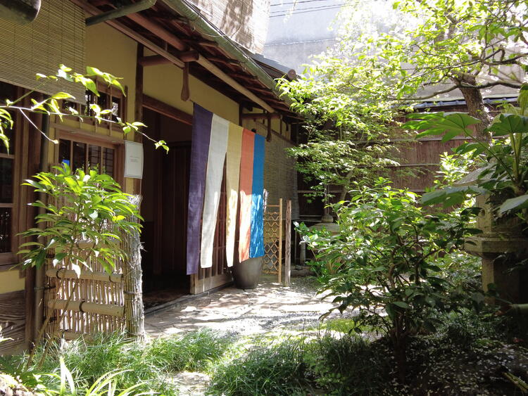 CLASSIC TEA & COCKTAIL ぎをん新橋 何生庵の詳細画像5