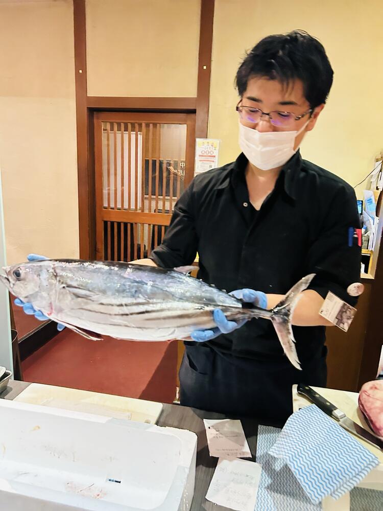店長林のカツオ解体ショー