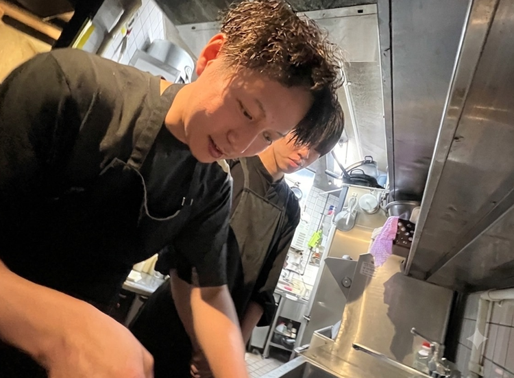 ソムリエ資格の取得も支援します◎
