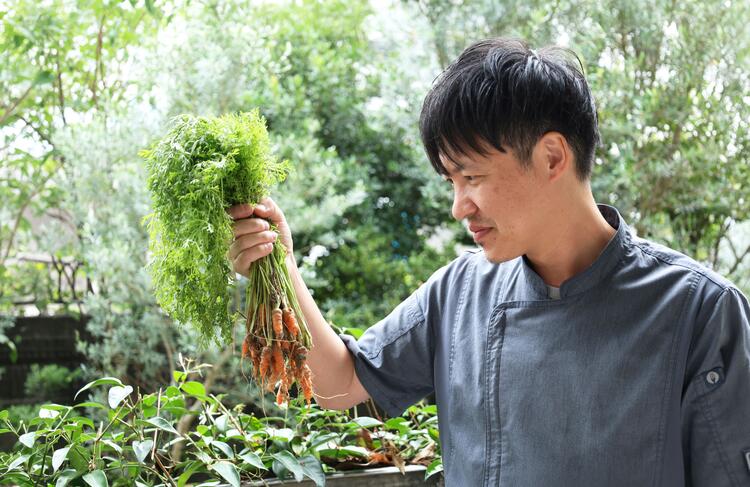 沖縄食材を活かす「島のフレンチ」を提案
