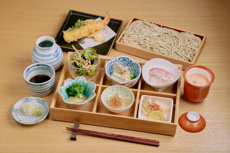 お昼数量限定の『松花堂セット』