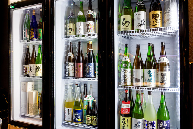 40種類を超える豊富な日本酒を提供