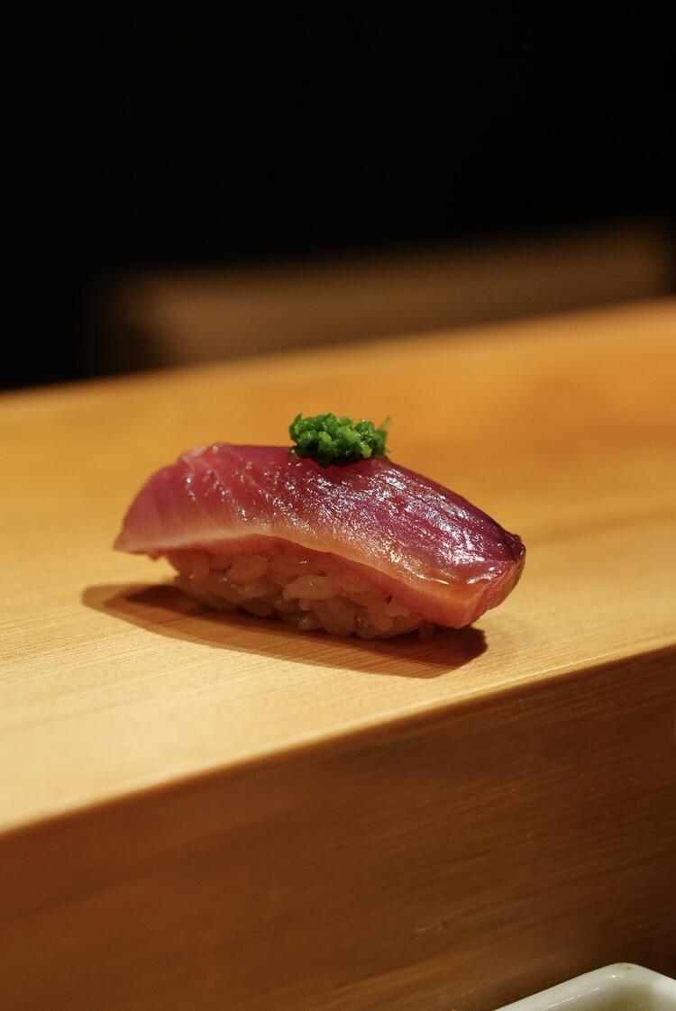 ヒカリモノ鮨とツマミ 麻布十番の詳細画像6