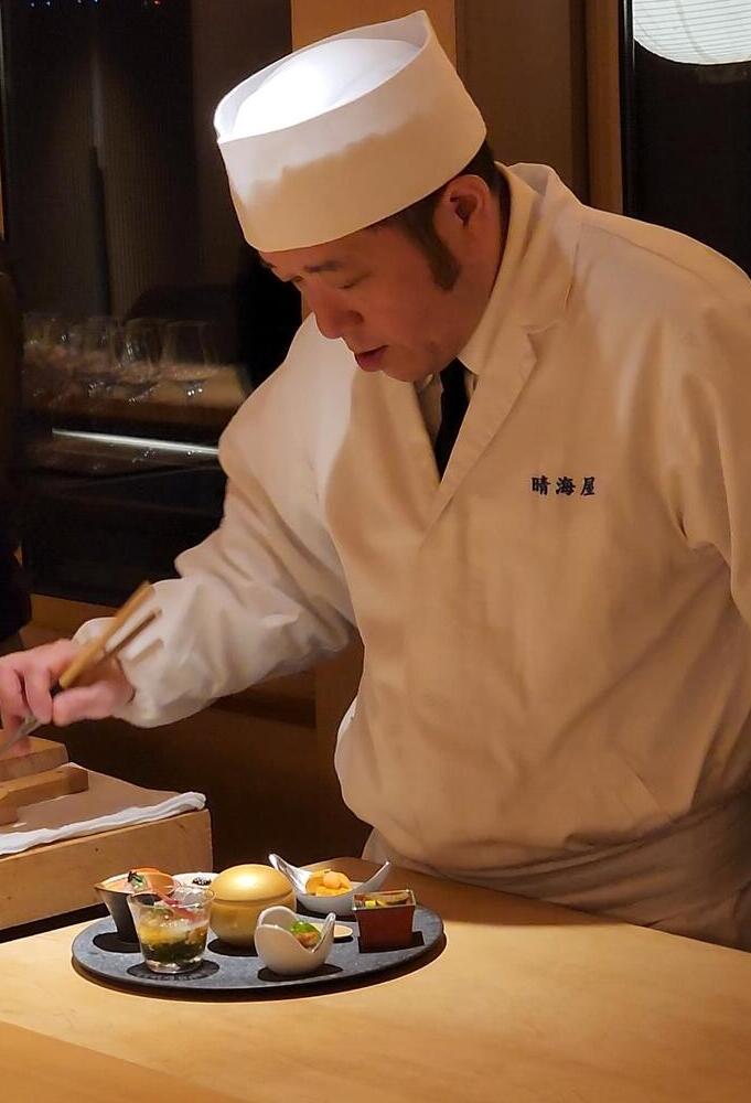 “浮かぶ料亭”屋形船で働こう！