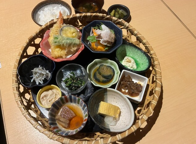 幅広いブランド展開が強み◎
