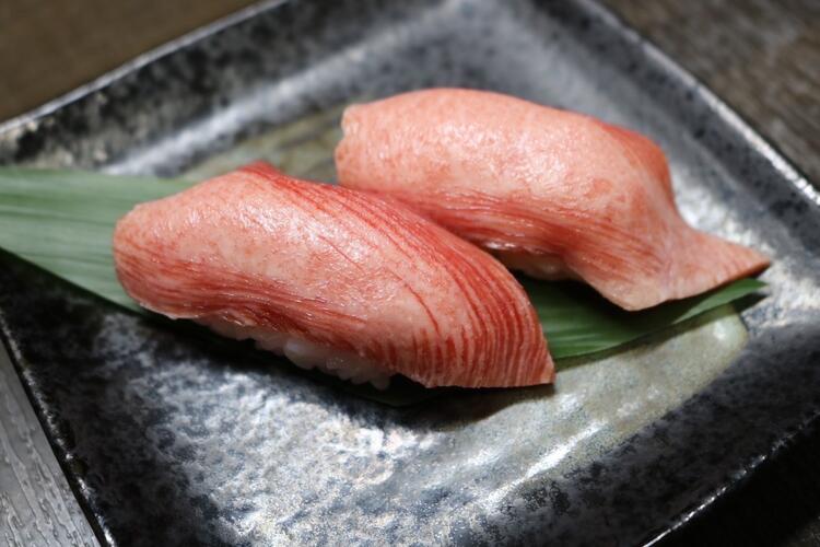 肉寿司などもご提供！