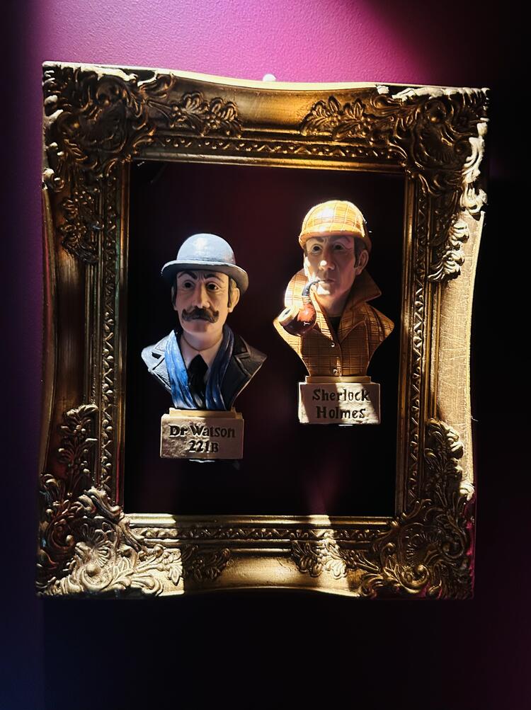 Sherlockの詳細画像4