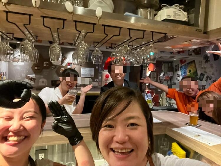 六本木路地裏のアットホームなお店です！