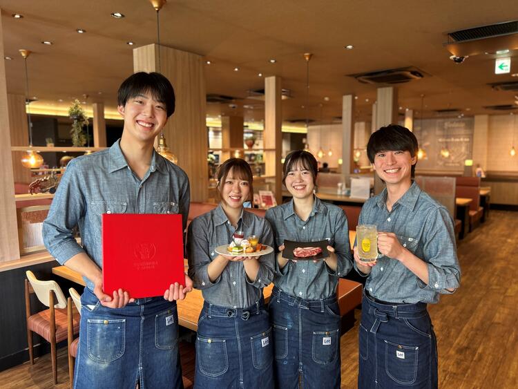 先輩スタッフのサポートがあるから安心♪